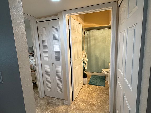 3rd image of 4910 Cougar Ct N APT 204
