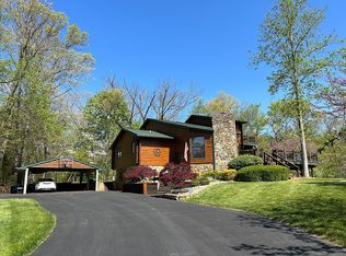 3750 E Cleve Butcher Ct, Bloomington, IN 47401