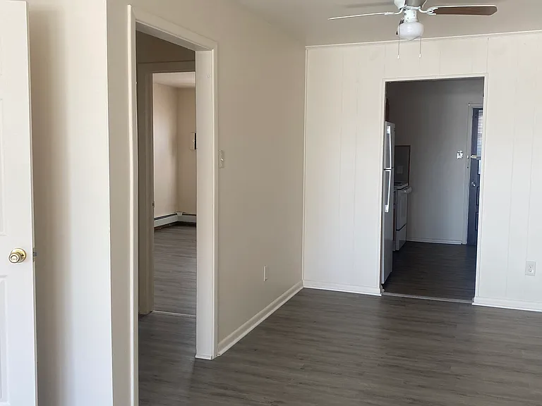 4219A Porter Ave — Photo 3