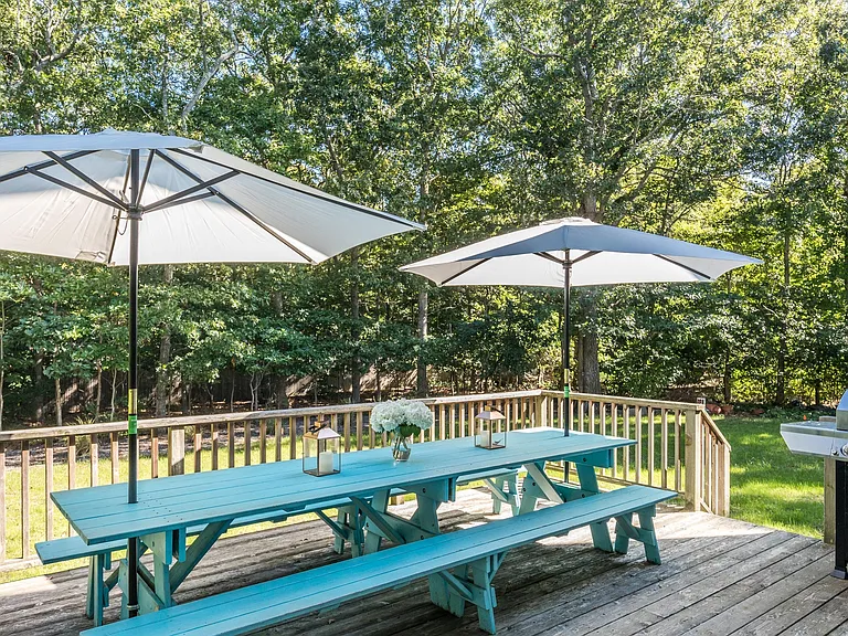 35 Glade Rd — Photo 8