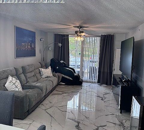 3rd image of 7824 Sonoma Springs Cir