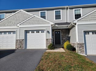 331 Cedar Holw, Manheim, PA 17545