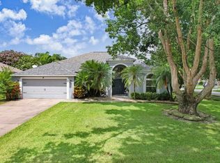 829 Innergary Pl, Valrico, FL 33594