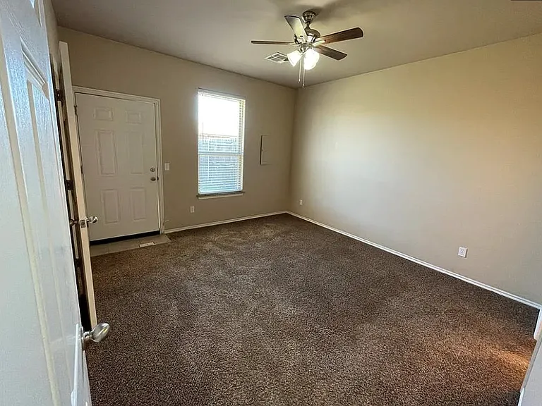 702 NE 20th St #702 NE 20TH TERR — Photo 11