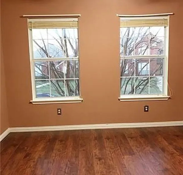6916 Marigold Ct — Photo 5
