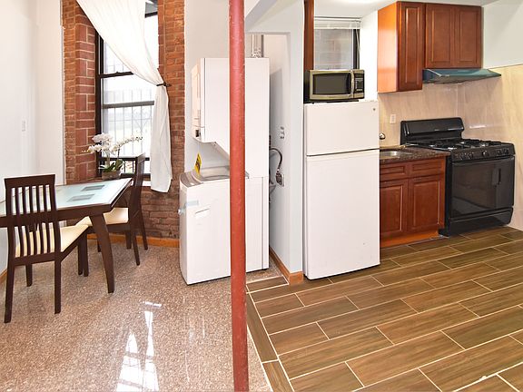 4th image of 123 Ludlow St #1RG