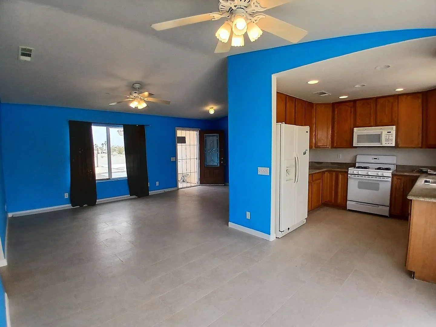Charming 3-Bedroom, 2-Bath Home in Salton City — Photo 4