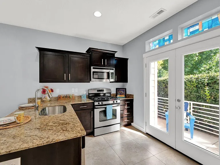 11216 S Summer Heights Dr W — Photo 6