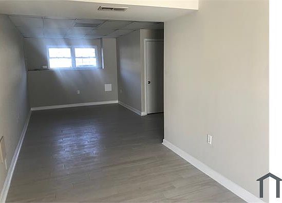 2nd image of 8 Joggins Ct