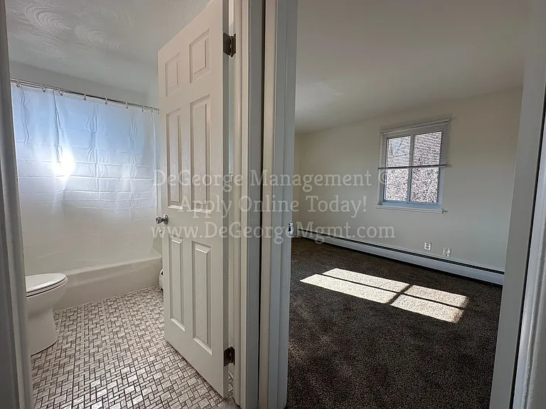William's Tribute Apartments — Photo 48