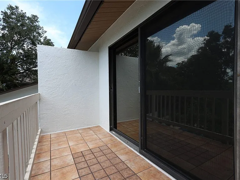 26510 Southern Pines Dr #102 — Photo 39