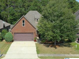1044 Pine Valley Dr, Calera, AL 35040