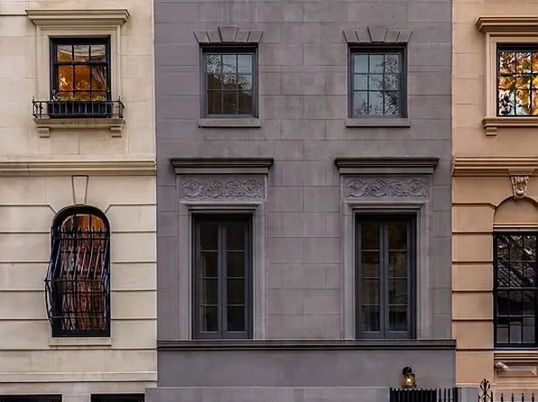 160 E 63rd St, New York, NY 10065