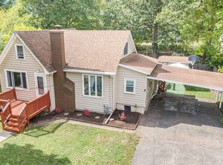 608 Oak St, Three Rivers, MI 49093