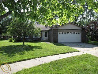 1st image of 421 Dover Crescent Ct