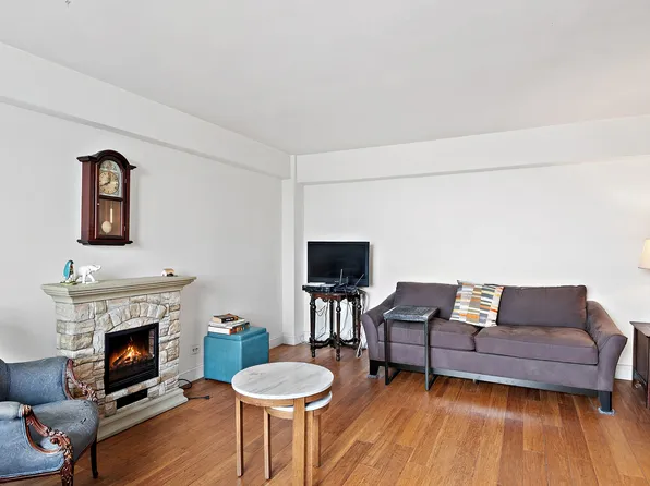 4320 Van Cortlandt Park E image 6 of 15