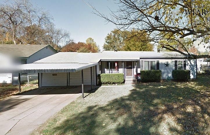 1st image of 609 Meadow Dr