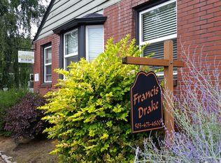 2211 NE Pacific St APT 3, Portland, OR 97232