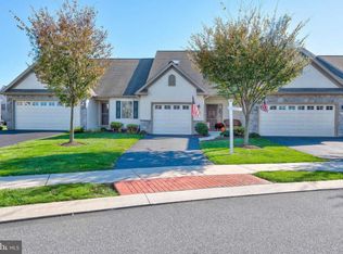 1378 Worthington Dr, Mount Joy, PA 17552
