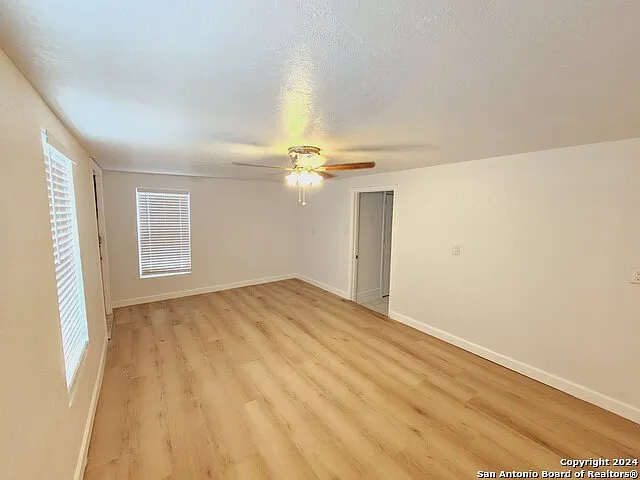 6700 Yellow Rose St — Photo 35