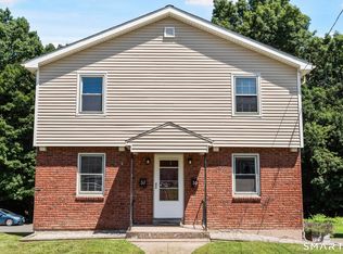 35 Glenwood Street, Manchester, CT 06040