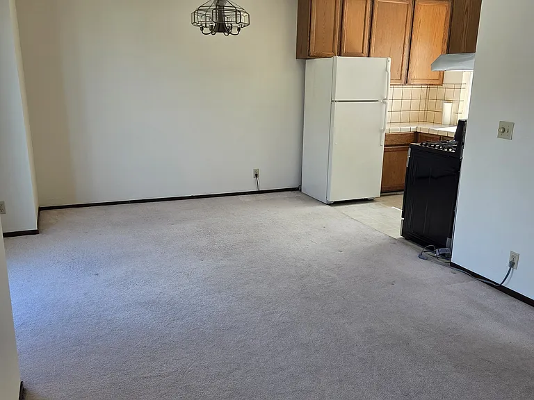 Living/Dining area