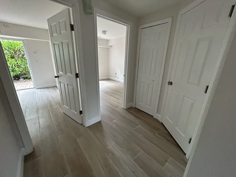1555 Blue Point Ave — Photo 3