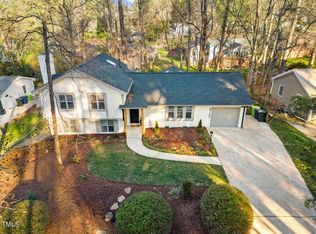 6720 Ridgecroft Ln, Raleigh, NC 27615