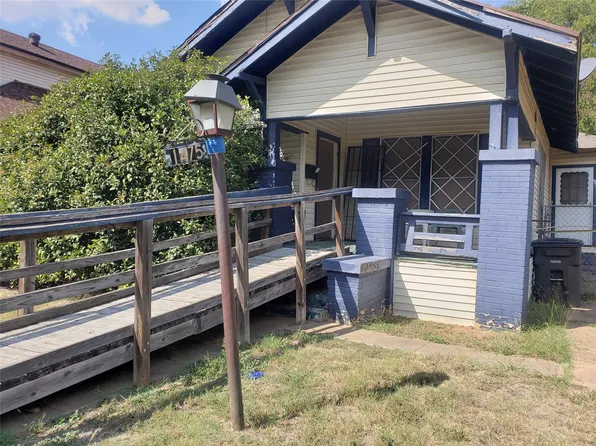 1475 E Morphy St, Fort Worth, TX 76104