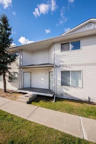 Spruce Grove Apartment for rent - 2 Bedrooms — photo 86