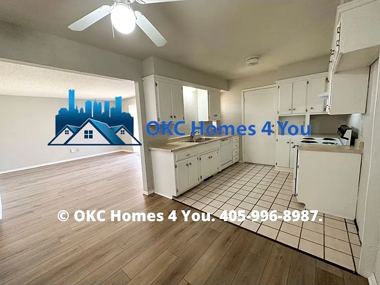 7022 Woodlake Dr — Photo 5