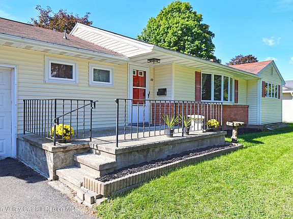 2nd image of 13 Edith Avenue