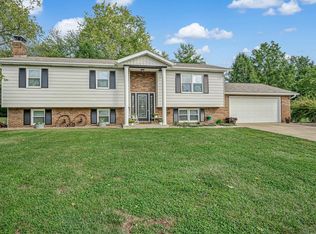 805 Cretan Ct, Sparta, IL