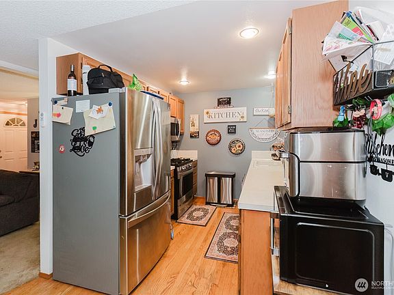 5th image of 1111 Olney Avenue SE