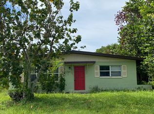 2640 Elmwood St, Fort Myers, FL 33901