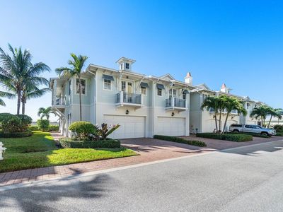 136 Ocean Breeze Drive, Juno Beach, FL, 33408