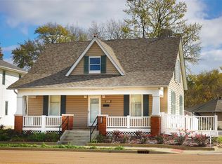 904 Vandalia St, Collinsville, IL 62234