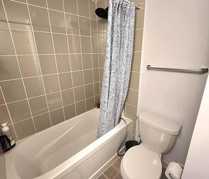 9 Spruce Pines Cres #5 — Photo 7