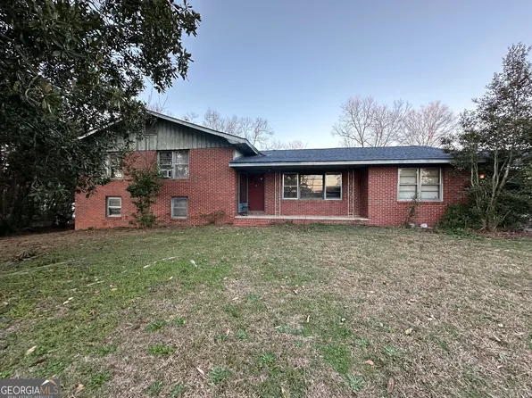 109 Jeanette St, Cochran, GA 31014