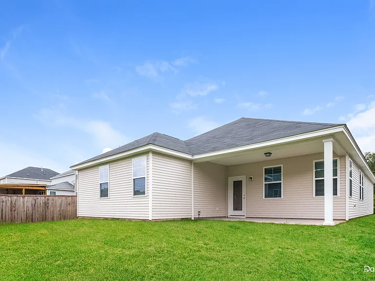 111 Triple Crown Rd — Photo 14