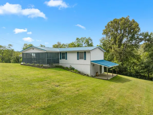 1903 Raccoon Rd, Gallipolis, OH 45631