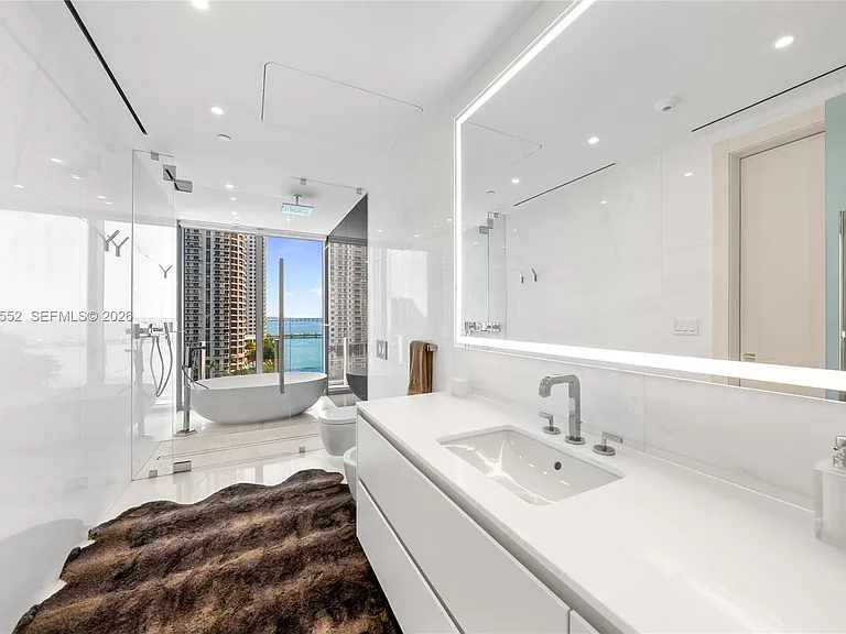 300 Biscayne Boulevard Way #901E — Photo 45