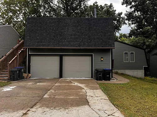 1421 Eastview Dr #B Photo 1