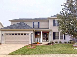 900 Phlox Dr, Savoy, IL 61874