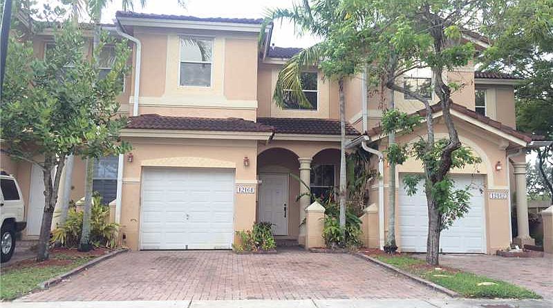 1st image of 12164 SW 126th Ave #12164