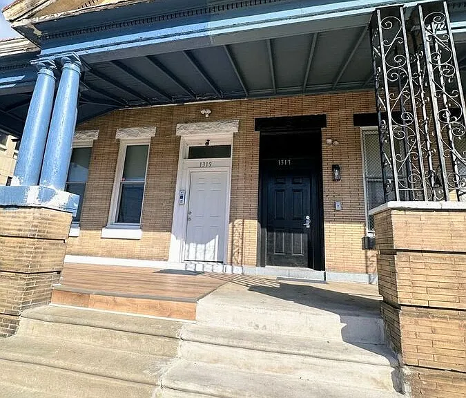 1317 W Allegheny Ave #2F — Photo 15
