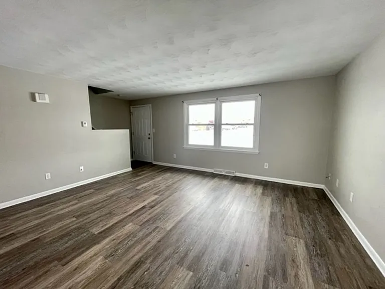 472 Township Road 1902 — Photo 4