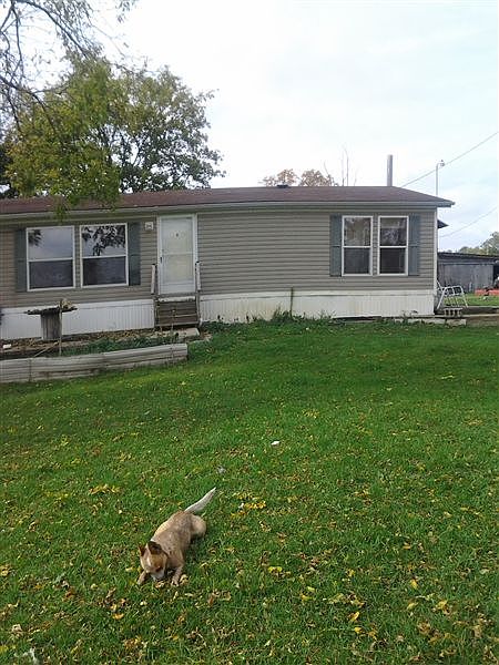 HOUSE TO RENT 002