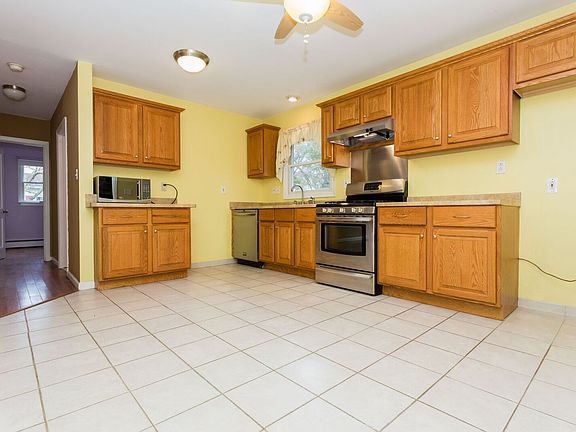 spacious eat-in kitchen