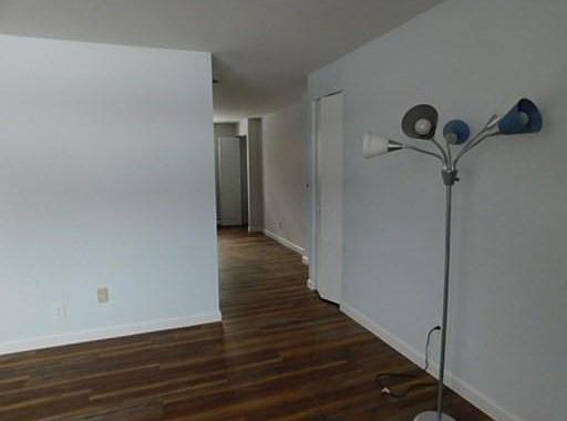 3rd image of 16 Kingston St APT C